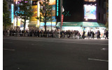 20時30分の時点で100〜120人並んでいたの画像