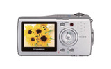 「i:robe IR-300」のシルバーモデル　背面の画像