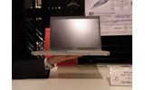 重さ858gの「dynabook SS RX2」の画像