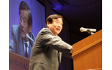 エジプト考古学者でサイバー大学学長の吉村作治氏の画像