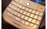 12月3日の発売が決まった「BlackBerry Bold」のホワイトバージョンの画像