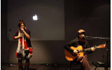 男女2人組ユニット「SandyTrip」の画像