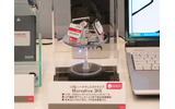 マイクロドライブでは最大容量となる8Gバイトの製品。CE-ATAにも対応しているようだの画像