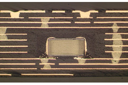 DNP、スマホ向けに12層の部品内蔵プリント基板を世界初開発……京セラ「DIGNO」にも採用