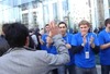 【ビデオニュース】iPad、米国で販売開始！――Apple Store Fifth Avenue
