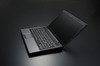 エプソンダイレクト、指紋やホコリなどが目立ちにくいデザインの15.6V型液晶ノート