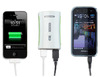 iPadとiPhone 4の2台同時充電が可能な高出力ポータブルUSBバッテリ