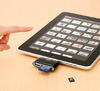 iPad/iPad 2対応のUSBポート付属のSD/microSDカードリーダー