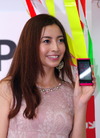 家電量販店フリークの片瀬那奈さん、IS12Tの印象は?