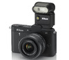 ニコン、新デジカメ「Nikon 1」専用アクセサリ……外付けライトやGPSユニット