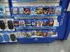 メモリーカード32GBは即完売、PlayStation Vita新宿周辺の店舗状況