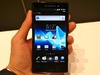 【ビデオニュース】CES 2012のブースで新型Xperiaをインプレ！
