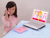 リカちゃんもデジタル化!?　タカラトミー、リカちゃんとテレビ電話感覚でお話ができるPCトイ
