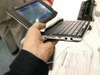 【富士通フォーラム 2007(Vol.2)】UMPC「FMV-LIFEBOOK U」シリーズに人だかり