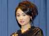 【第20回東京国際映画祭】美少女・林丹丹がチャイナドレスで花束贈呈