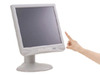 アイ・オー、タッチパネル採用の17型液晶ディスプレイ——直販価格99,800円