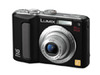 松下、乾電池対応の光学ズーム5倍/3倍の「Lumix」2モデル