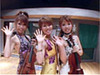 ミニスカ姿でセクシーにクラシックを奏でる三姉妹asianTrinity