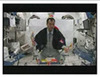 “お茶目”な一面も〜野口聡一宇宙飛行士の一人羽根突きや書初め映像