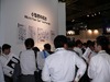 【CEATEC 2005】東芝、次世代バッテリー「小型ダイレクトメタノール型燃料電池」を参考出品