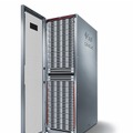 「Oracle Big Data Appliance」は18台のOracle Sunサーバをフルラックで構成
