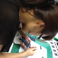 「iPhone修理ショップ新宿」で見せていただいたiPhone修理作業の現場。