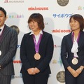 スポーツ部門はロンドンオリンピックの団体種目で活躍した方々が受賞。