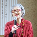 『ヨコちゃんとライオン』を上梓する絵本・童話作家の角野栄子