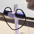 ソニーがCESに展示したイヤホン型ウェアラブル「Smart B-Trainer」