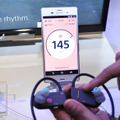 アプリと連動して心拍を計測表示できる