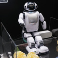 富士ソフトのロボット「PARLO」