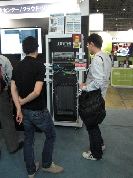 ジュニパーネットワークス QFX3000-M（Interop Tokyo 2012）