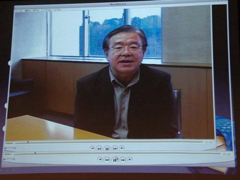 ビデオメッセージを寄せた、慶應義塾大学環境情報学部の村井 純教授