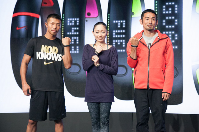 左より、プロボクサーの内山高志選手、フィギュアスケートの安藤美姫選手、元陸上競技選手の為末大氏