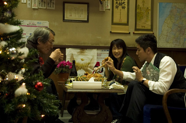 　第81回アカデミー賞で最優秀外国語映画賞部門にノミネートされている本木雅弘主演の映画「おくりびと」が見事オスカーを獲得した。黒澤明監督以来の日本人監督の快挙だ。