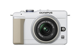 オリンパス、あす発売の「OLYMPUS PEN Lite E-PL1s」の購入者に数量限定プレゼント 画像