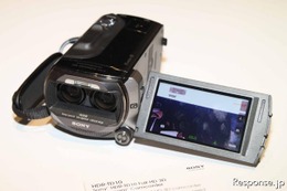 【CES 2011】3Dテレビ普及の起爆剤？…各社3Dカメラを出展 画像