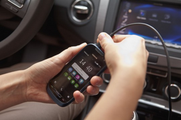 ノキア、スマートフォンと車載システムとの連携をアピール……Nokia Car Mode 画像