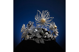 真珠発明120周年のミキモトが総力を挙げたパールクラウン発表。稀少な真珠を用いた「夢の花」は、11スタイルに変幻自在 画像