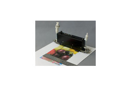 京セラ、150ｍ/分のフルカラー印刷が可能なインクジェットヘッド 画像