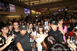 「ビリギャル」香港でもヒット! 有村架純の初訪問で空港にファン200人 画像