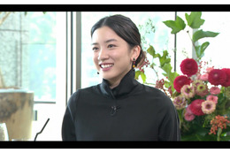 来年の朝ドラヒロイン・永野芽郁、先輩女優2人に演技相談「下手くそで落ち込む」 画像