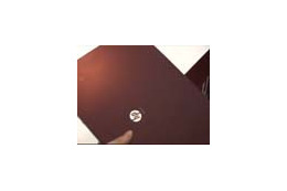 【HP PRESSEVENT 北京（Vol.6）ビデオニュース】「HP ProBook」のMerlot（メルロー）カラーをチェックする 画像