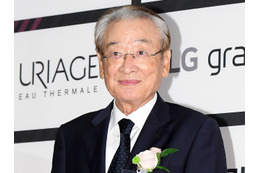 「週に5回はやれ」の結婚式スピーチも今では…現役最高齢の韓国俳優(90)、健康が回復していない近況 画像