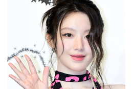 事務所の“無断フォトショ”に激怒!i-dle・シュファが貫くナチュラルの美学「腹が立ちました」 画像