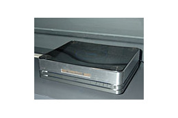 【CEATEC 2005】東芝、HD DVDレコーダーを2006年5〜6月に発売　プレーヤーは年内発売 画像