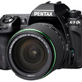標準の「PENTAX　K-5」（レンズキット）