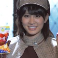 AKB48前田敦子が探偵役に。「アイスの実」新CM