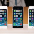 iPhone5s、前面パネルはホワイトとブラックの2色
