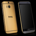 「HTC One（M8）」24金モデル。価格は2,560ドル（約261,000円）